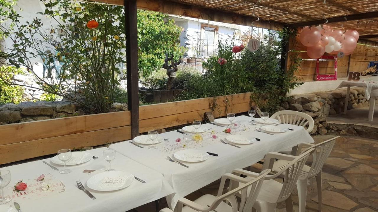 Les Terrasses Du Chatelard Theze  Bagian luar foto